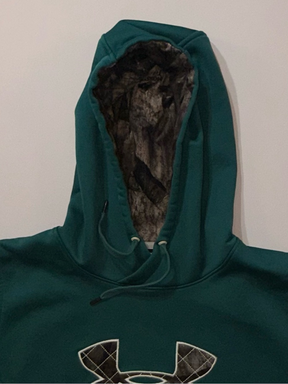 Under Armour Women’s XL Storm Caliber ColdGear Camo Hoodie - Picture 5 of 11
